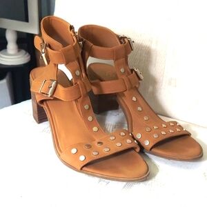 Franco Sarto Tan studded tan Gladiator sandals Sz 10M
